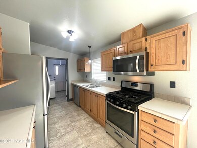 22355 N Docs Rd, Paulden, AZ 86334 - photo 6