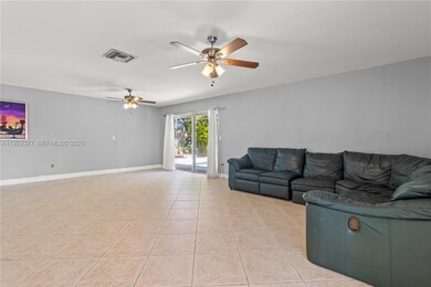 10615 SW 200th St unit 4-rent, Cutler Bay, FL 33157 - photo 6