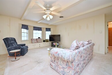 1142 Curtin St, Houston, TX 77018 - photo 5