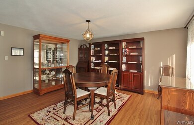 856 Castlebar Dr, North Tonawanda, NY 14120 - photo 4