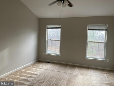 104 Couples Dr, Newark, DE 19702 - photo 5