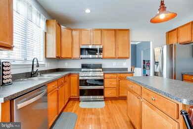 2513 Rocky Pointe Ct, Frederick, MD 21702 - photo 7