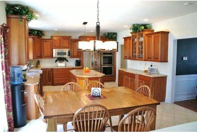 1005 Birchwood Ln, Glen Mills, PA 19342 - photo 7