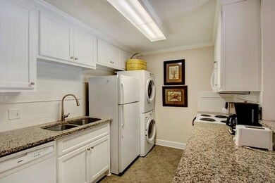 850 Mallery St unit 2 W, Saint Simons Island, GA 31522 - photo 6