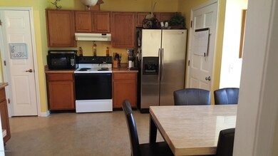 7844 Wildlife Ct, Jacksonville, FL 32210 - photo 2