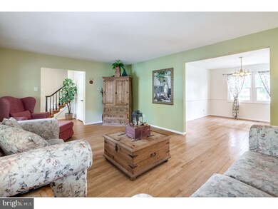 19 E Split Rock Dr, Cherry Hill, NJ 08003 - photo 4