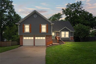 4904 Ballentine St, Shawnee, KS 66203 - photo 2