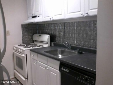 2619 Redcoat Dr, Alexandria, VA 22303 - photo 3