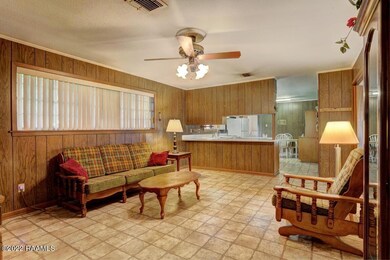407Majestic-8