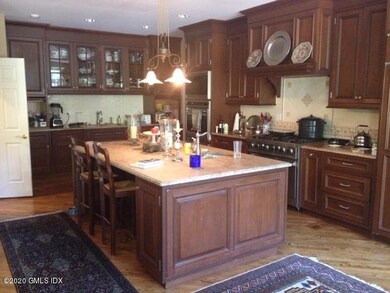 24 Rustic View Rd, Greenwich, CT 06830 - photo 4