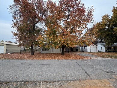 702 S 5th St, Davis, OK 73030 - photo 6