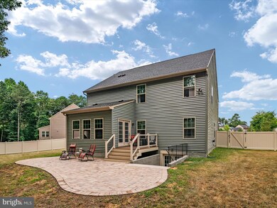 8222 Heraldry Dr, Severn, MD 21144 - photo 5