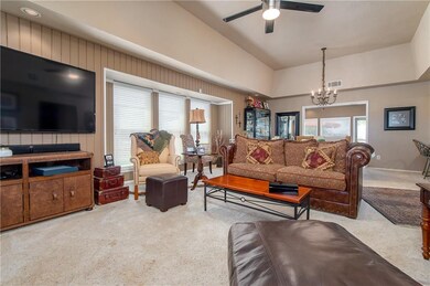2505 NW 115th Place, Oklahoma City, OK 73120 - photo 6