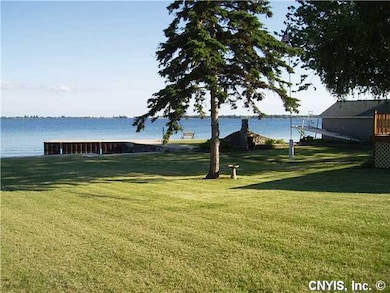 Waterfront/Dock/Pier