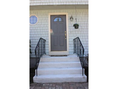 18 Hampton Dr, Nashua, NH 03063 - photo 2