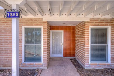 5 Front photo e (5)