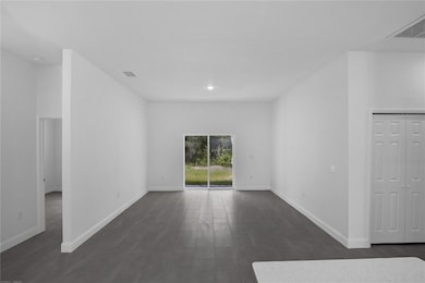 20563 SW Rainbow Lakes Blvd, Dunnellon, FL 34431 - photo 7