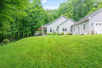 18 Hawthorne Rd, Fairfax, VT 05454 - photo 3