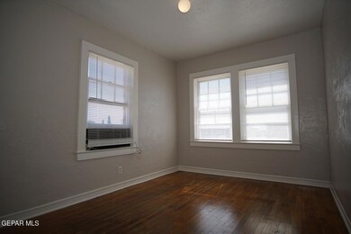 3815 Mountain Ave, El Paso, TX 79930 - photo 4