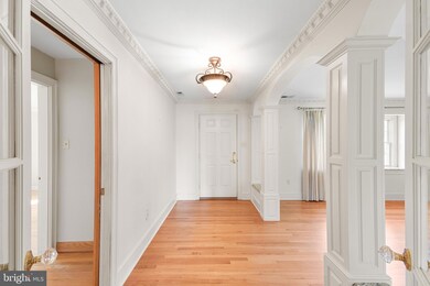 6050 Elmer Derr Rd, Frederick, MD 21703 - photo 4