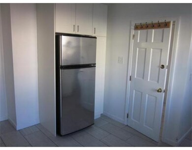 11 Taylor St, Quincy, MA 02170 - photo 4