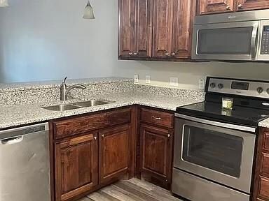 920 W Bond St, Denison, TX 75020 - photo 6