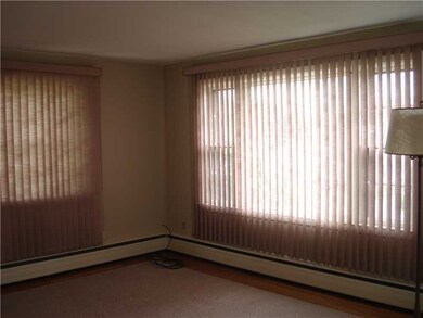 10 Davis Ct, Cranston, RI 02910 - photo 5