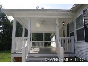 Nice covered front porch