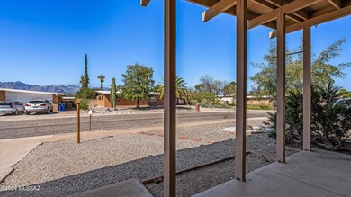 35-Front Porch