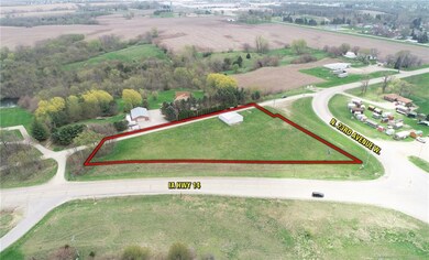 440 N 23rd Ave W, Newton, IA 50208 - photo 3