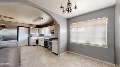 2414 Louisville Ave, El Paso, TX 79930 - photo 5