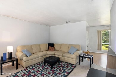 6308 Kennerly Rd, Jacksonville, FL 32216 - photo 7