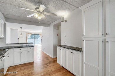 12 Glenville St unit 210, Greenwich, CT 06831 - photo 5