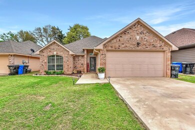 1202 Amsden Cir, Denison, TX 75020 - photo 2