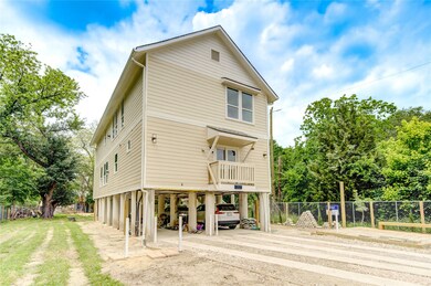 5621 Harvard St unit B, Houston, TX 77076 - photo 3