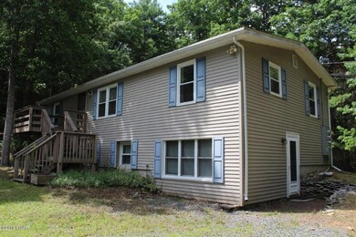 112 Mountain Springs Rd, Milford, PA 18337 - photo 3