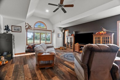 15344 Norrish Rd, Morrison, IL 61270 - photo 4