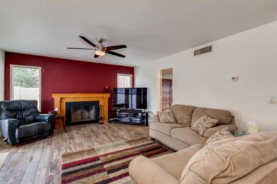 5935 E Fountain St, Mesa, AZ 85205 - photo 6