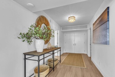 Eastpointe unit 18J, Riviera Beach, FL 33404 - photo 2