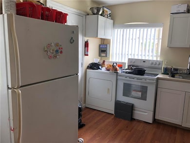 2806 Fan Palm Dr, Davenport, FL 33897 - photo 5