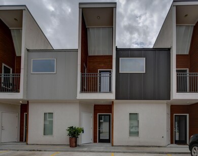 113 Bayou St. #113-2