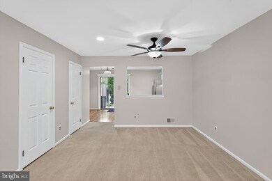 142 Leedom Way unit 33, Newtown, PA 18940 - photo 5