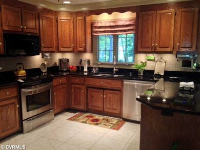 Kitchen - Stainless steel appliances and beautiful