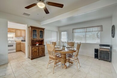 9-web-or-mls-W Sun City Blvd-009