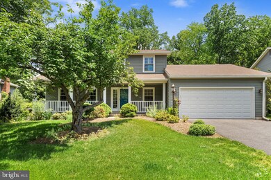 13214 Coralberry Dr, Fairfax, VA 22033 - photo 3