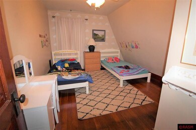 1119 N Minnesota St, New Ulm, MN 56073 - photo 2