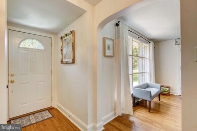 508 Circle Dr, Havertown, PA 19083 - photo 6