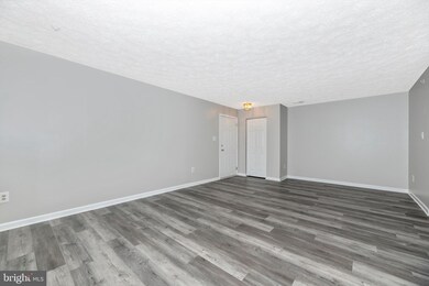 5630 Avonshire Place unit D, Frederick, MD 21703 - photo 6