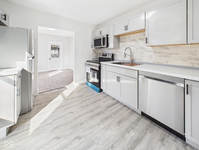 407 Crestview Ct, Anderson, IN 46017 - photo 6