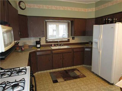 691 Payne Ave, North Tonawanda, NY 14120 - photo 6